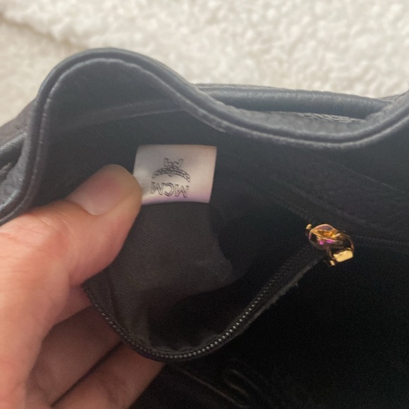 MCM small bucket crossbody bag - Picture 9 of 9